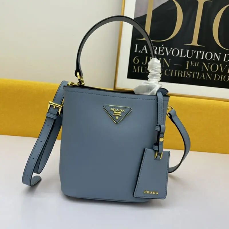 prada aaa qualite sac a main  pour femme s_1223132